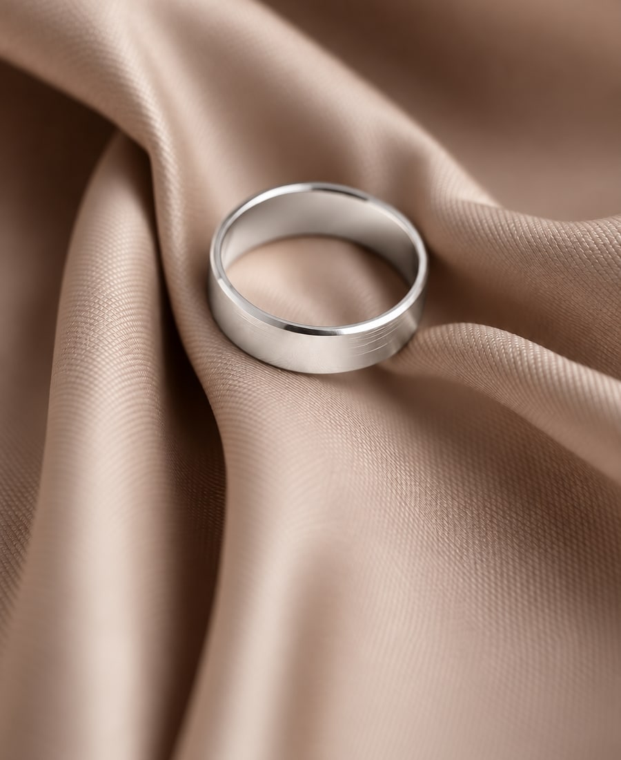 Cadence Band — A brushed comfort-fit band with softened edges and no stones.
